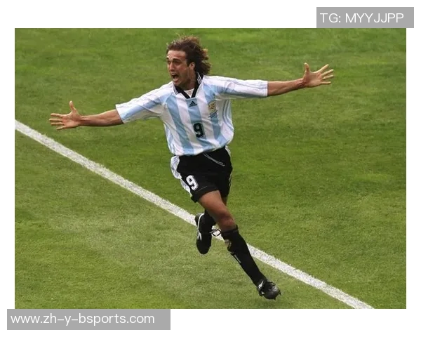 全球足球球星巅峰排名榜揭晓 谁才是真正的历史之王