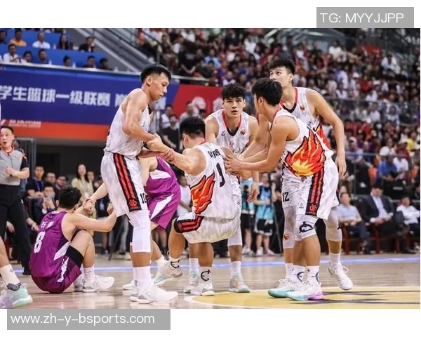 篮球球星现场观看中国足球比赛感受独特氛围与球场激情 篮球球星现场观看中国足球比赛感受独特氛围与球场激情